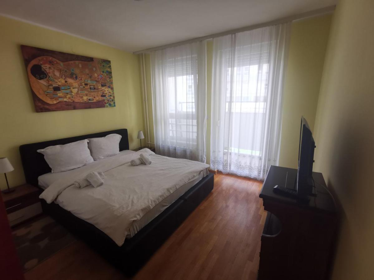 Twin Belville Apartments Белград Экстерьер фото